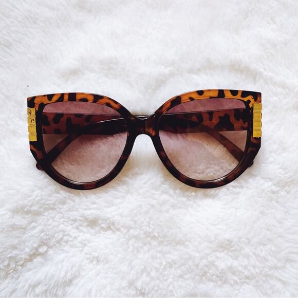 Rosy Tortoise Brown Cat Eye Oversized Sunglasses - Picture 1 of 11